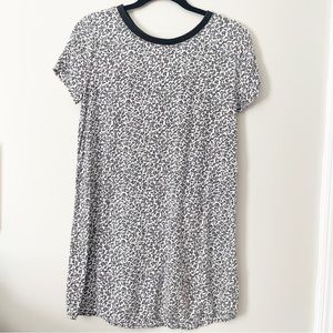 Abercrombie & Fitch black & white leopard print short sleeve mini dress sz small